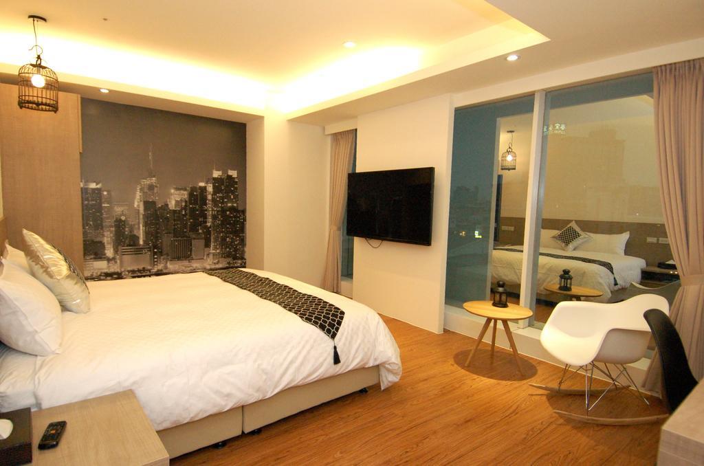 Season 5 Inn Luodong Zimmer foto